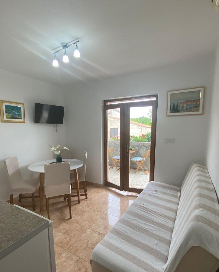 Studio Apartment Novak Čilipi Екстериор снимка